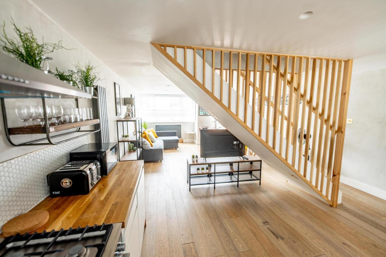 Entire Apartment In The Heart Of Brighton Lanes Ngoại thất bức ảnh